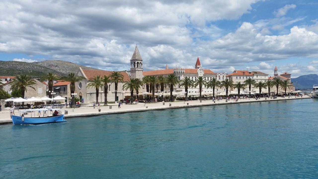 Appartement Bayview à Trogir Extérieur photo